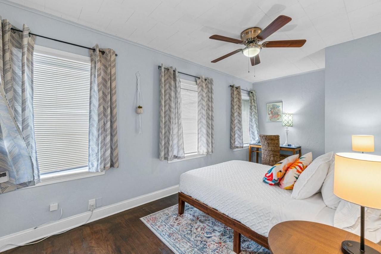 Steps To Beach & Downtown! Spacious Beach Bungalow #2 Lake Worth Beach Exterior foto