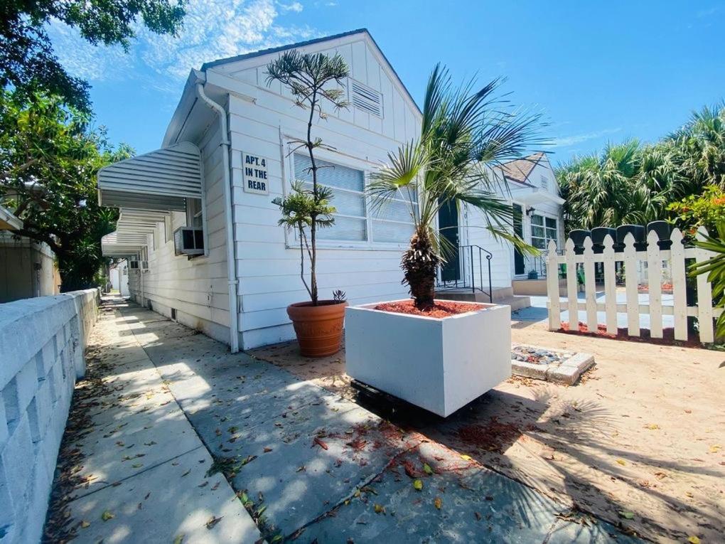 Steps To Beach & Downtown! Spacious Beach Bungalow #2 Lake Worth Beach Exterior foto